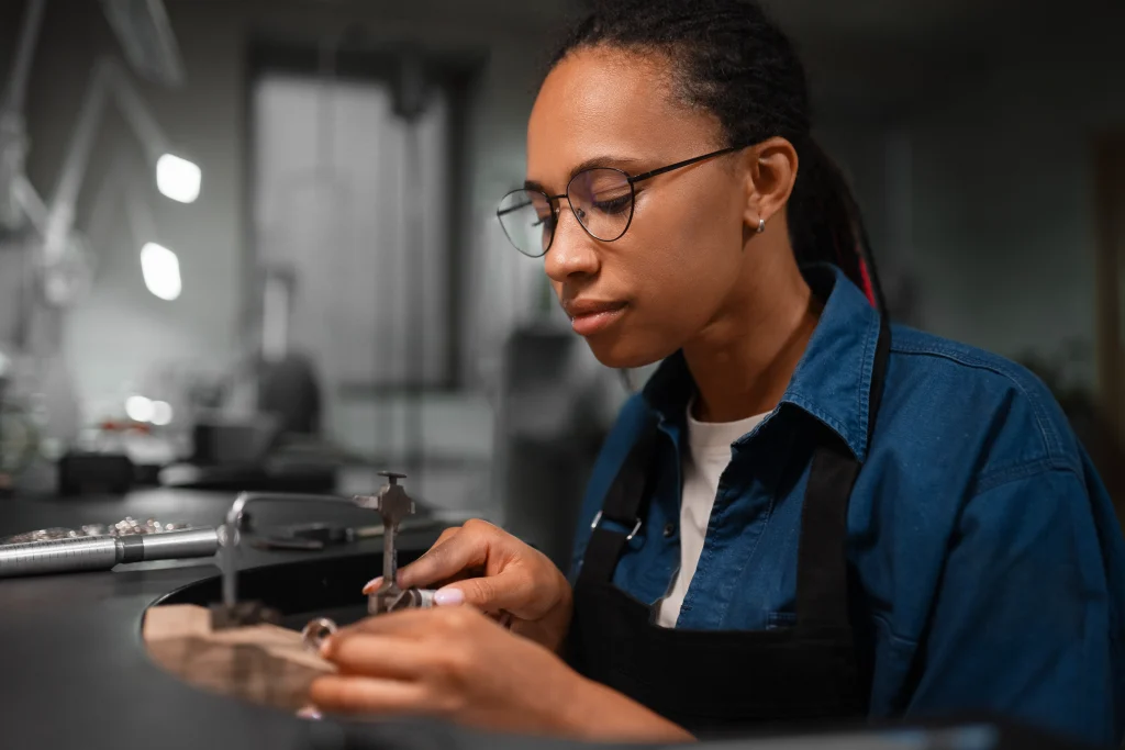 Warehouse Assembler Technician